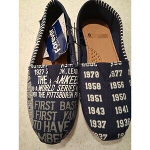 MLB New York Yankees Women's Canvas Slip-On Flats Blue/White US S 5-6